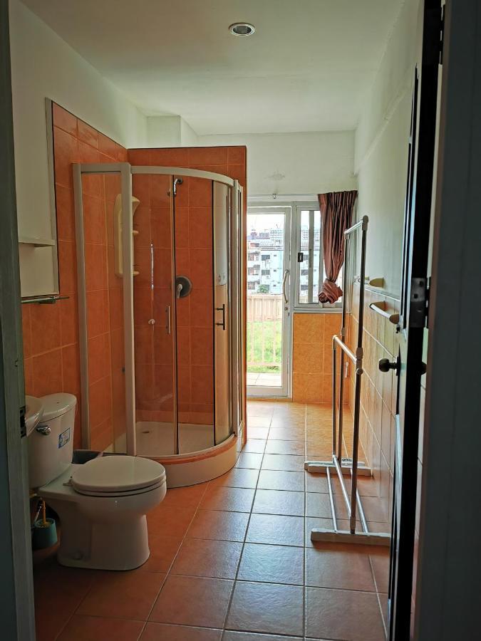 Apartamento White House By Sorot ตึกขาวโดยโสรฬ Jomtien Exterior foto