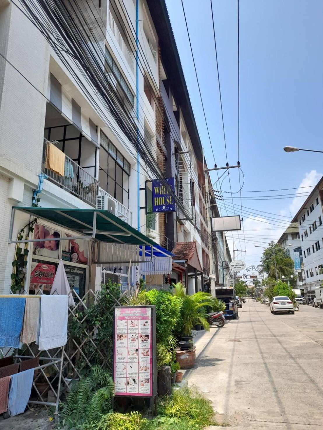 Apartamento White House By Sorot ตึกขาวโดยโสรฬ Jomtien Exterior foto